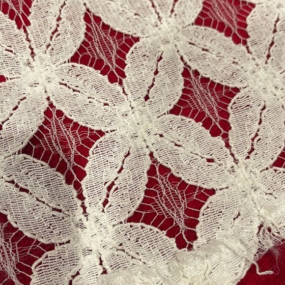 Cotton Sheath with a lace overlay - Picture 3 of 6